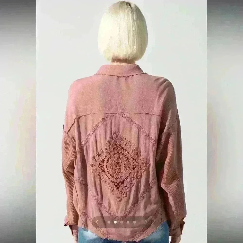 Miss Me Mixed Media Button Down Blouse size L Dusty Rose Pink w/ back Detail Y2K